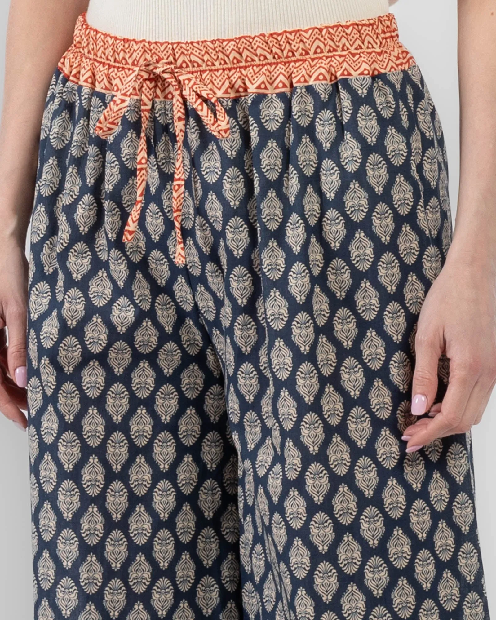 Print Pants sold by TNT Fashion product image thumbnail 5