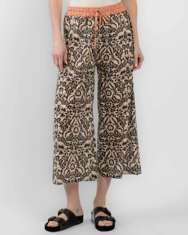 Print Pants sold by TNT Fashion