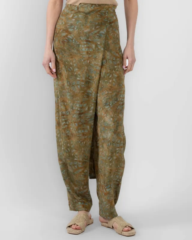 Lil Pants sold by TNT Fashion