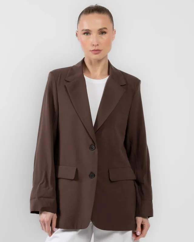 Blazer sold by TNT Fashion