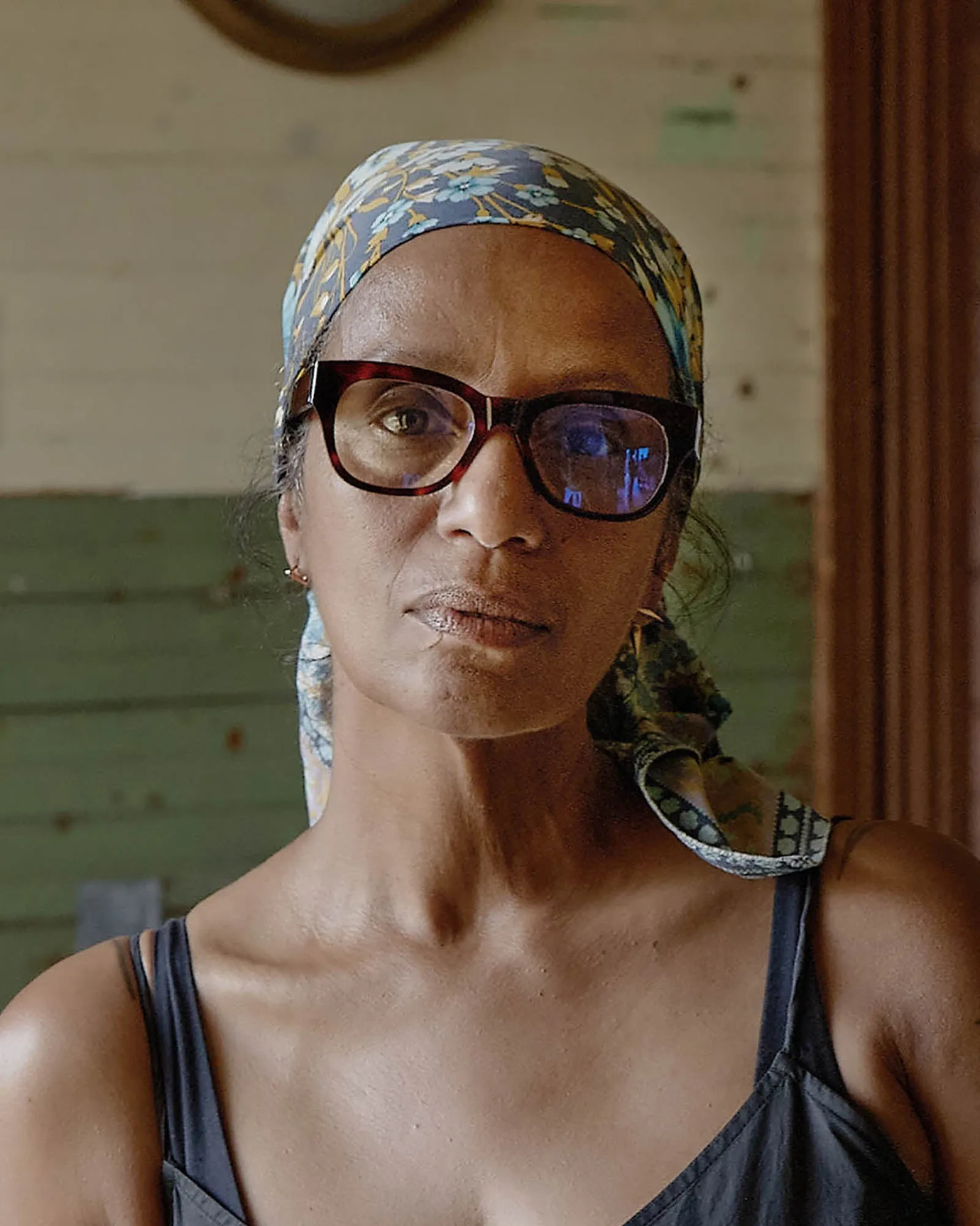 Miklos Reading Glasses sold by TNT Fashion product image thumbnail 2