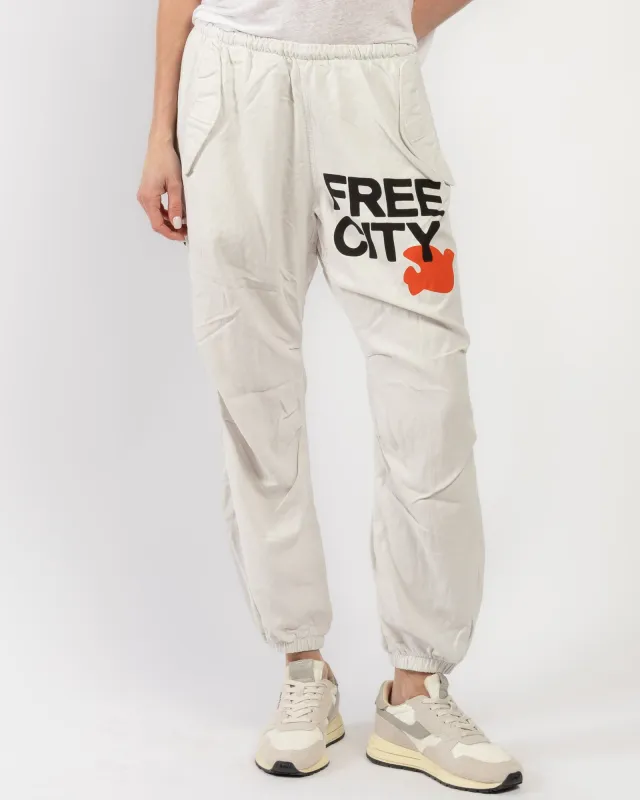 Matte Airjump Pants sold by TNT Fashion