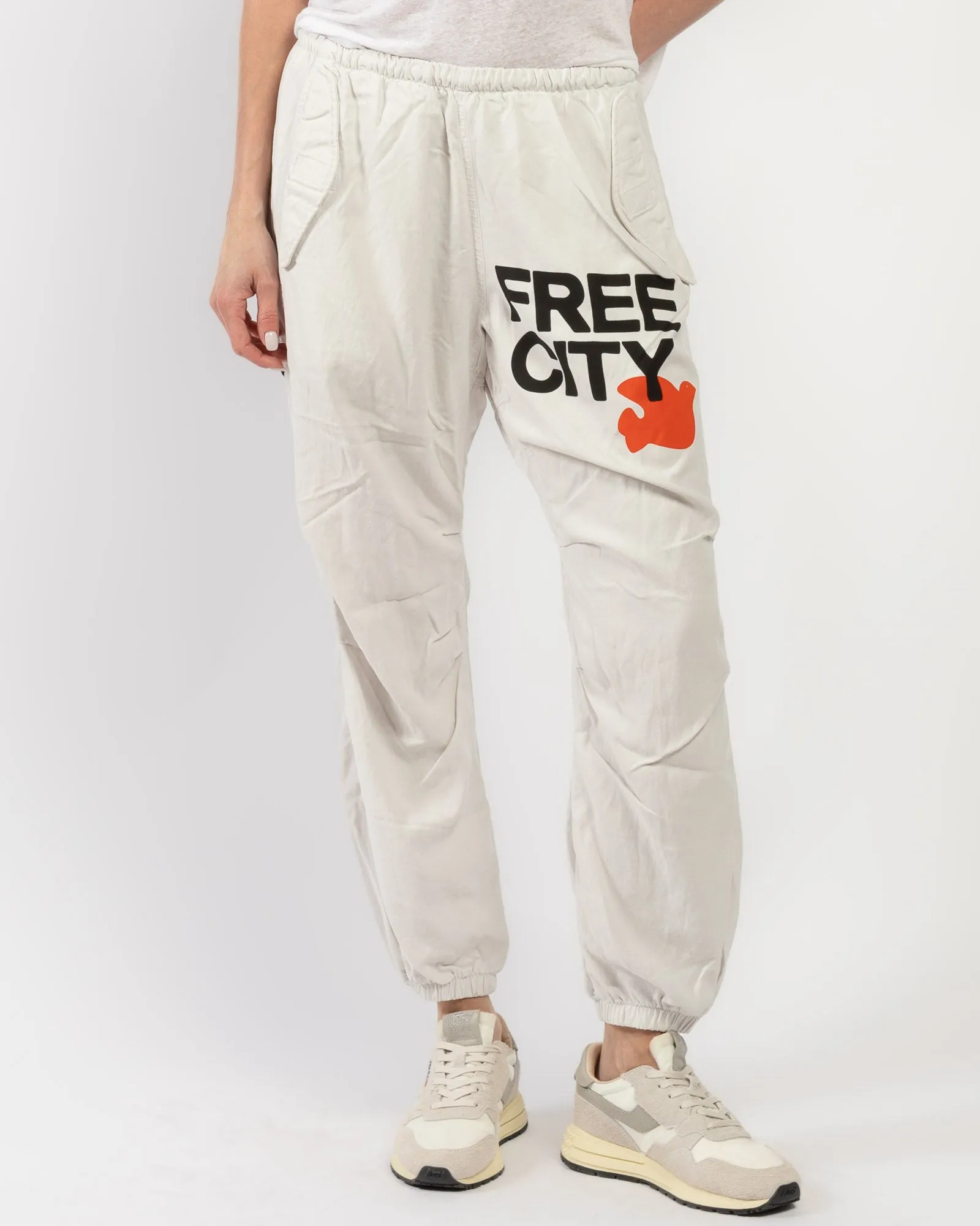 Matte Airjump Pants sold by TNT Fashion