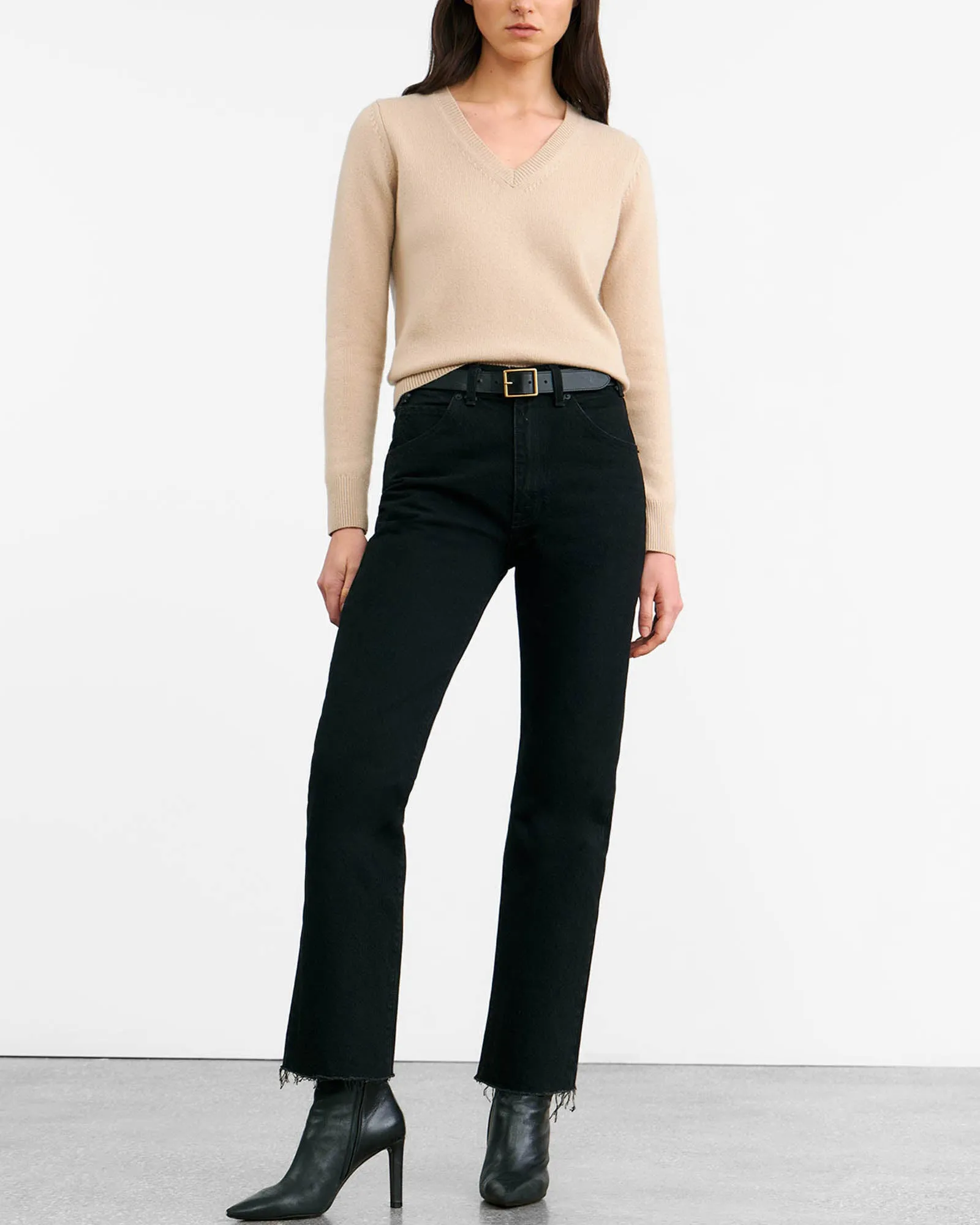 Calla Jeans sold by TNT Fashion product image thumbnail 2