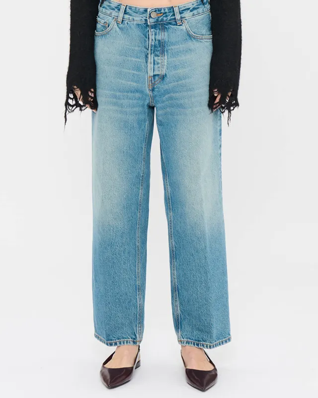 Betty Jeans sold by TNT Fashion