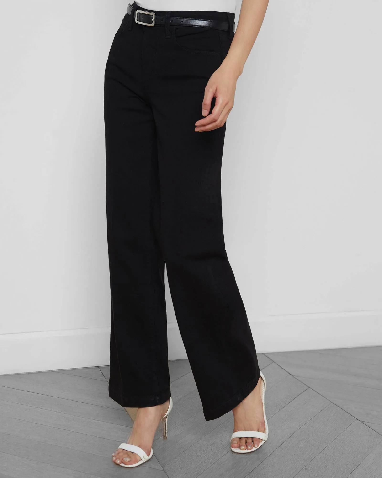 Scottie Wide Leg Jeans sold by TNT Fashion product image thumbnail 4
