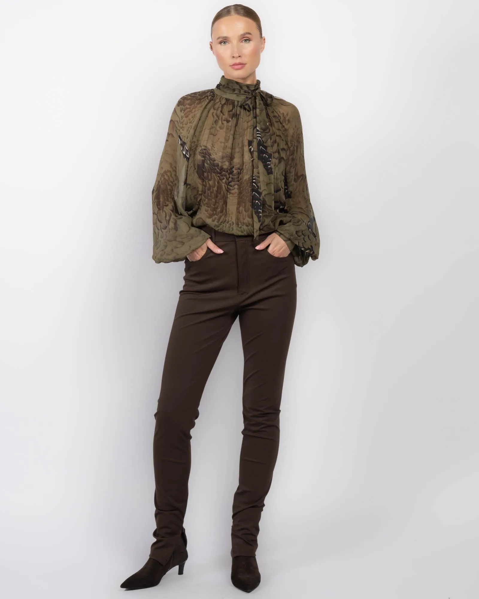 Berit Pants sold by TNT Fashion