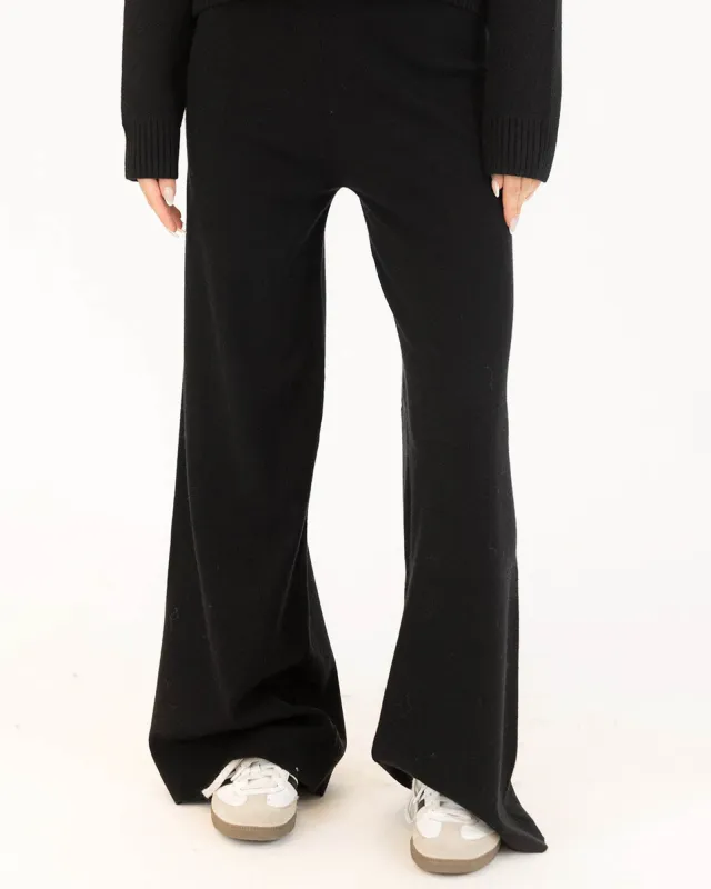 Pica Pants sold by TNT Fashion