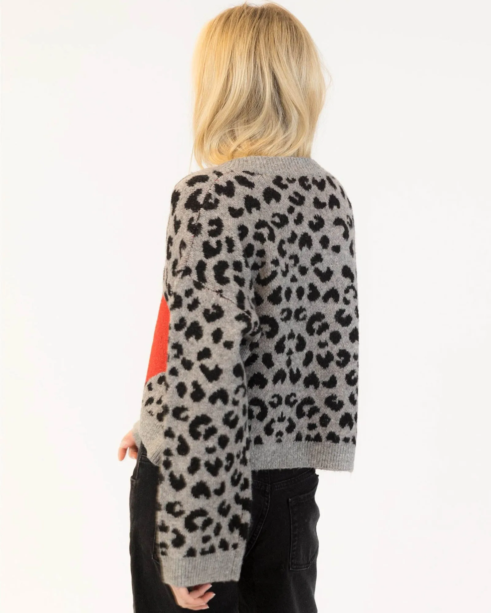 Etta Animal Sweater sold by TNT Fashion product image thumbnail 3