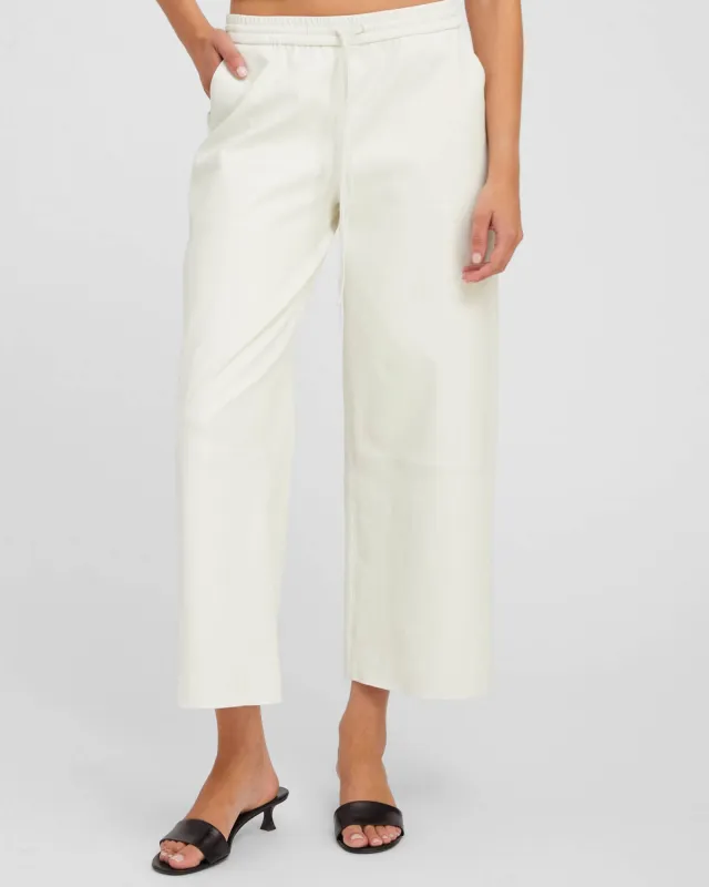 Cropped Baggy Pants sold by TNT Fashion