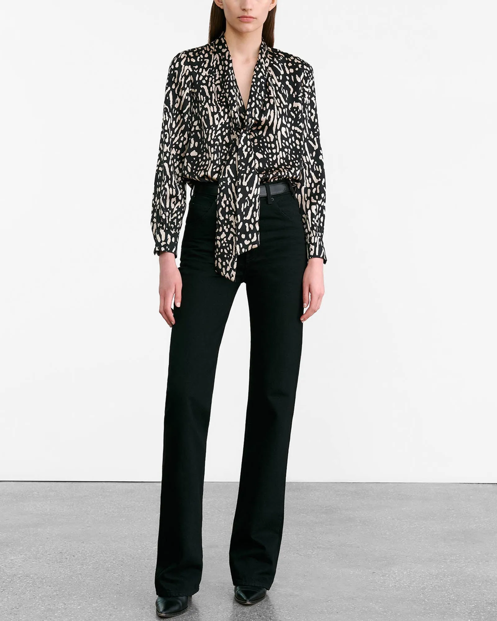 Janese Blouse sold by TNT Fashion product image thumbnail 2