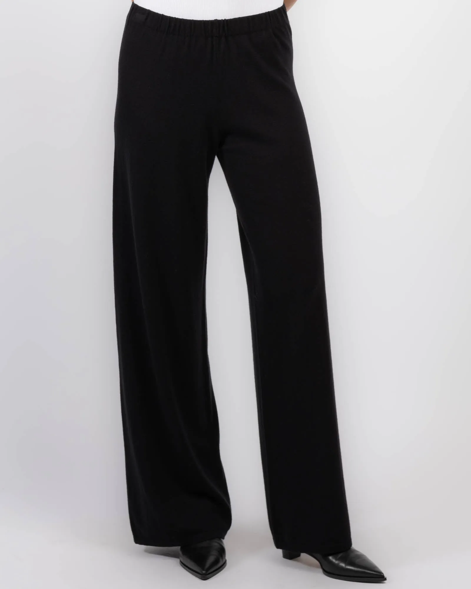 Aina Trousers sold by TNT Fashion