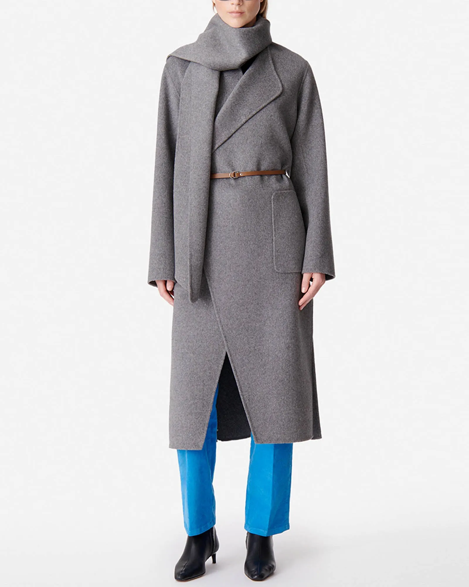 Valeran Trench sold by TNT Fashion