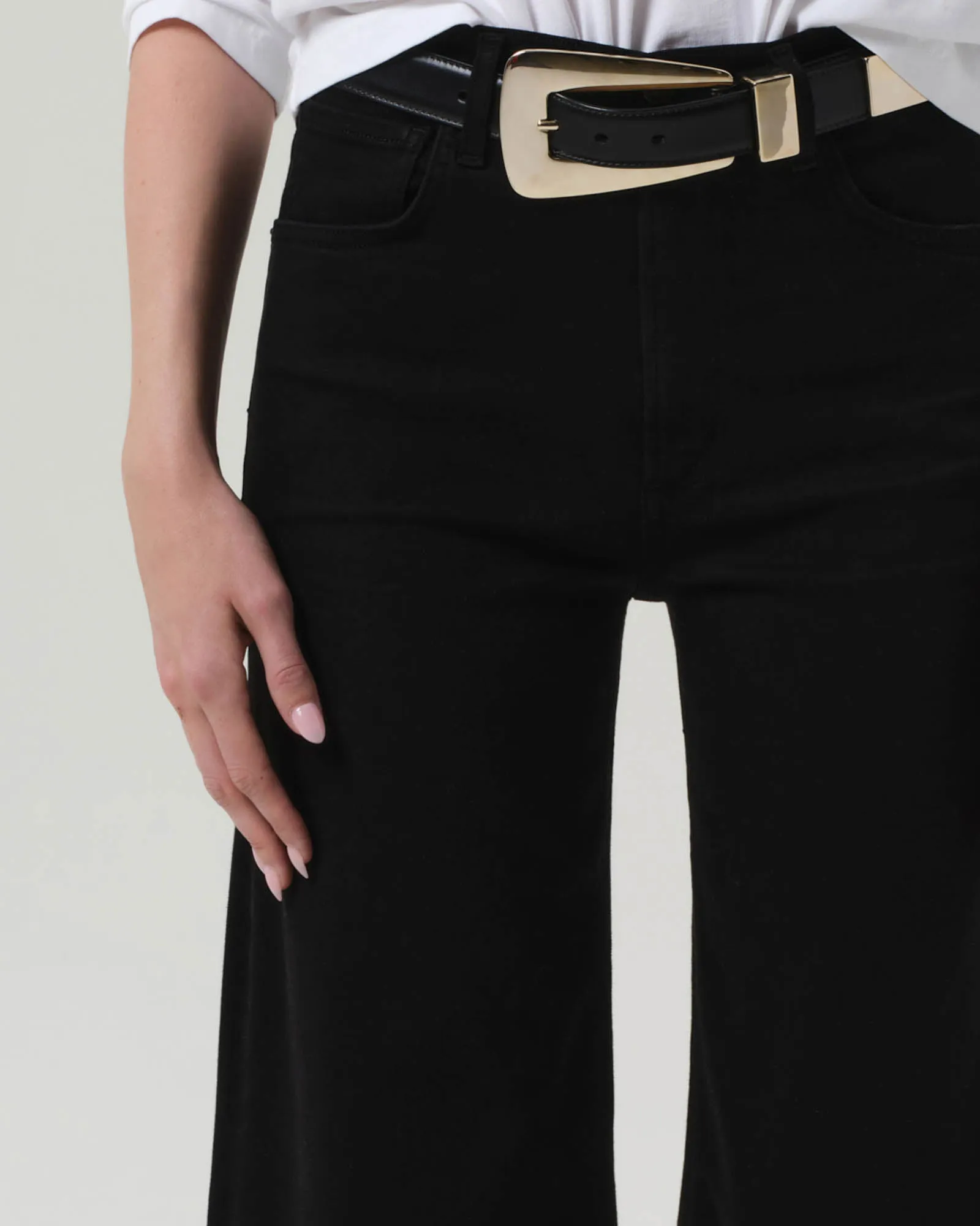 Lyra Wide Leg Jeans sold by TNT Fashion product image thumbnail 5