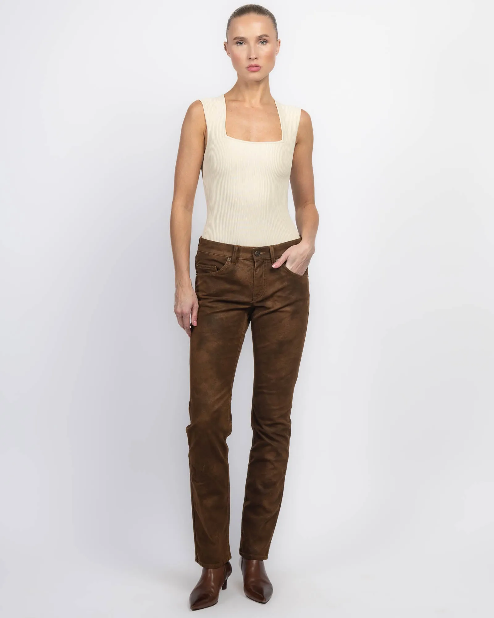Kelsie Jeans sold by TNT Fashion product image thumbnail 2