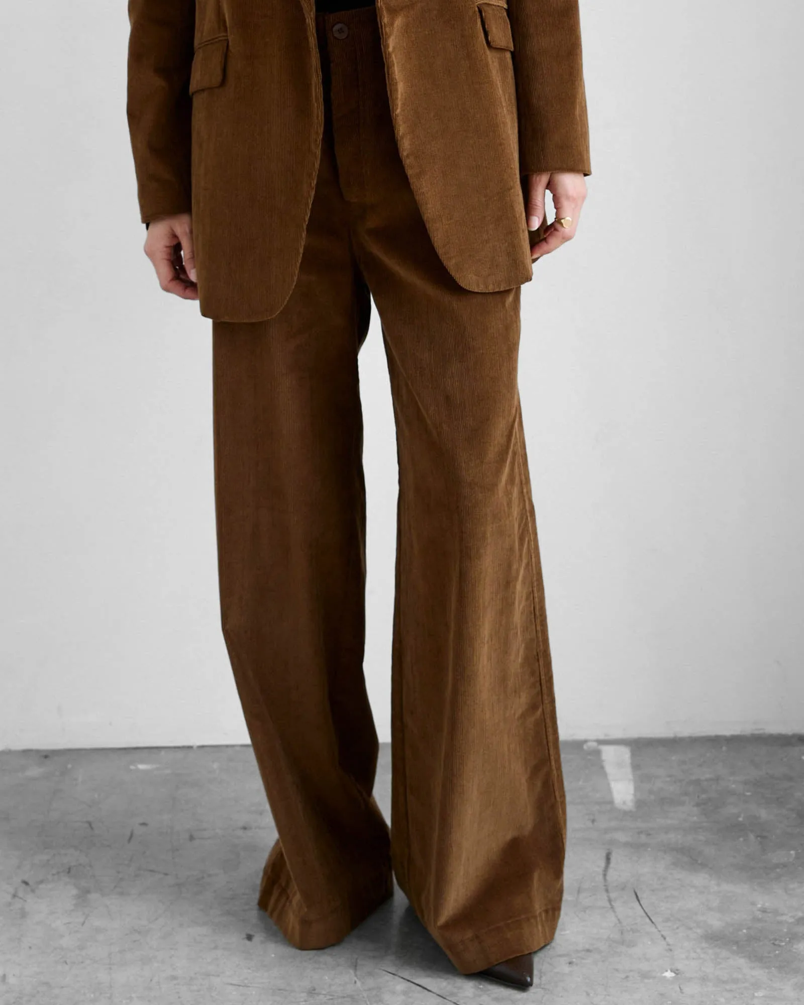 Off-Duty Trousers sold by TNT Fashion