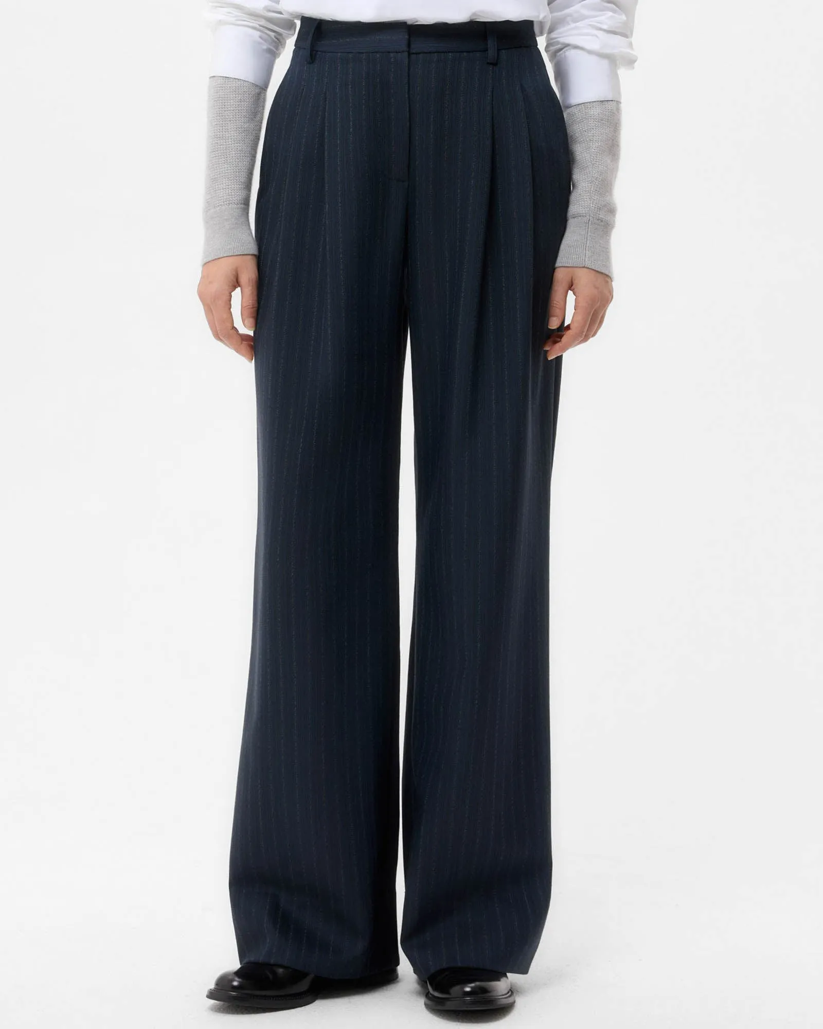 Sulli Pants sold by TNT Fashion