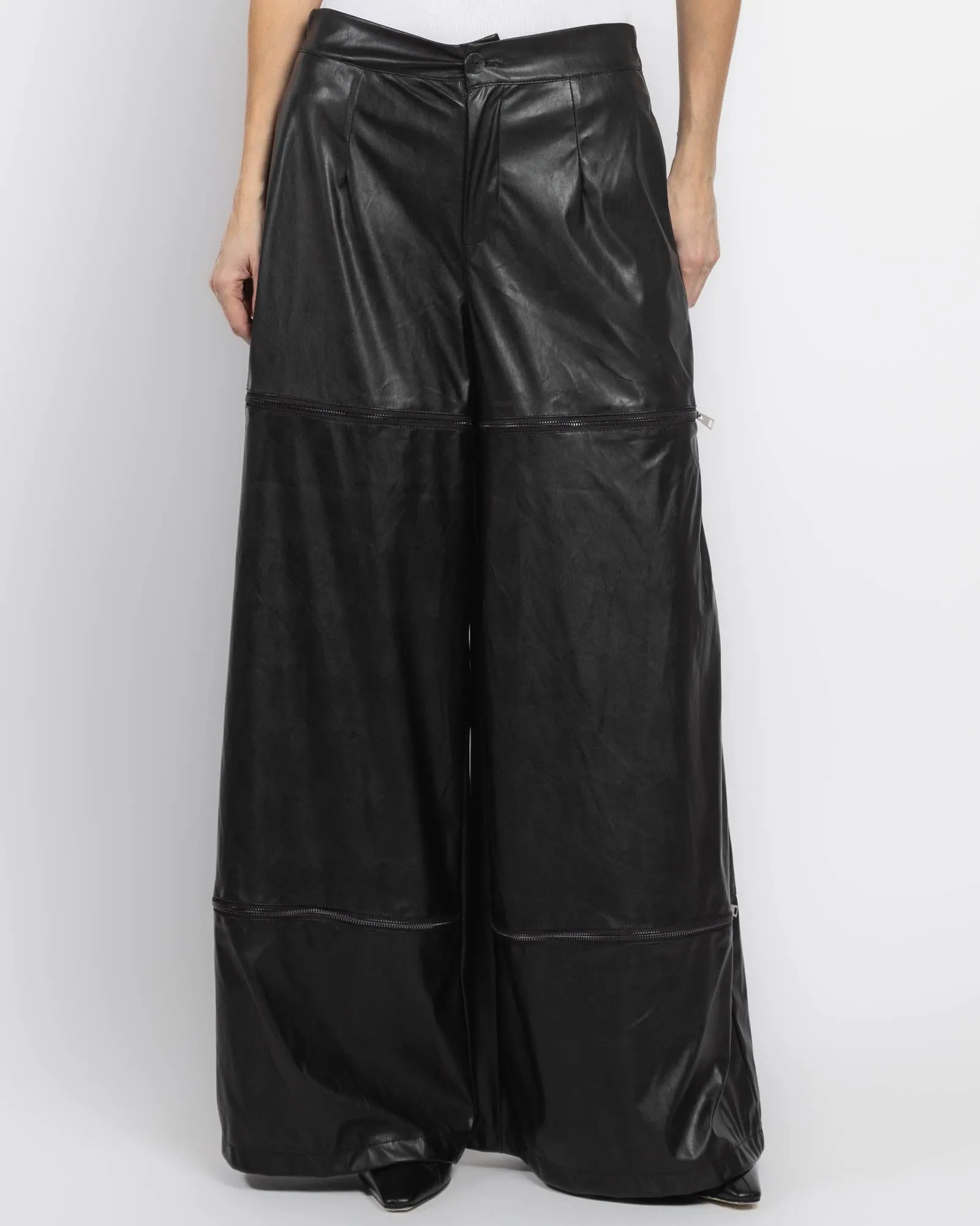 Ecopelle Zipper Pants sold by TNT Fashion