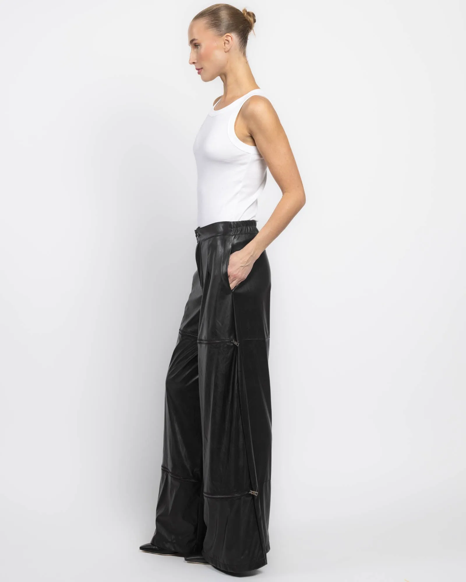 Ecopelle Zipper Pants sold by TNT Fashion product image thumbnail 4