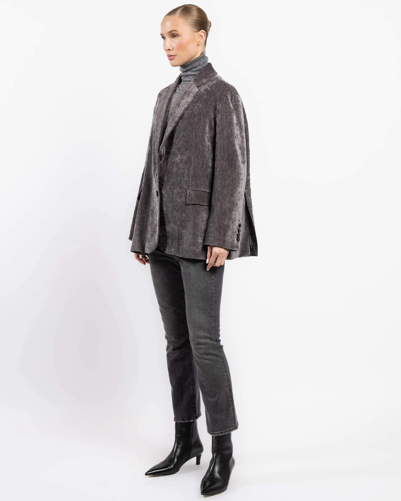 Jacket sold by TNT Fashion product image thumbnail 4