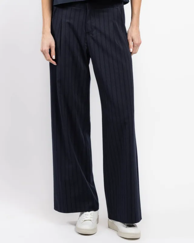 Trousers sold by TNT Fashion