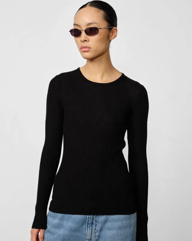 Cameo Top sold by TNT Fashion