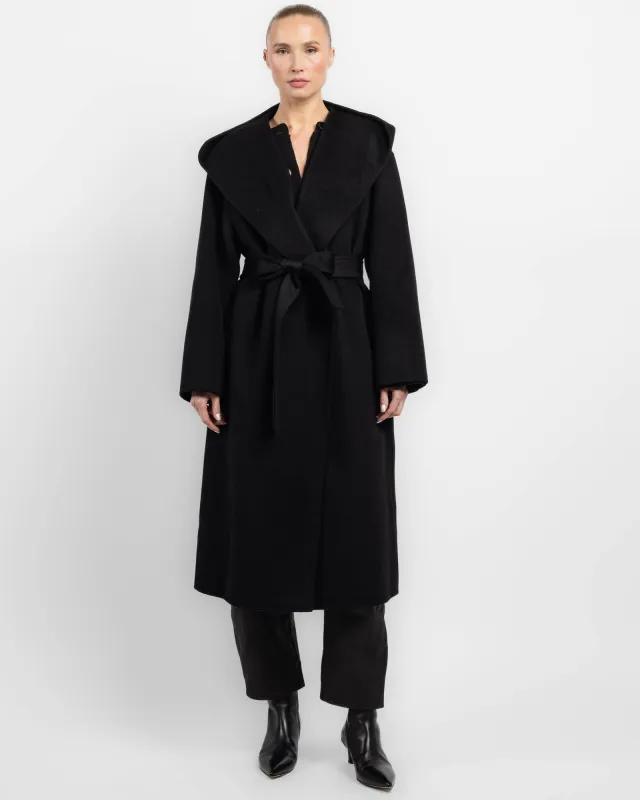 Coat sold by TNT Fashion