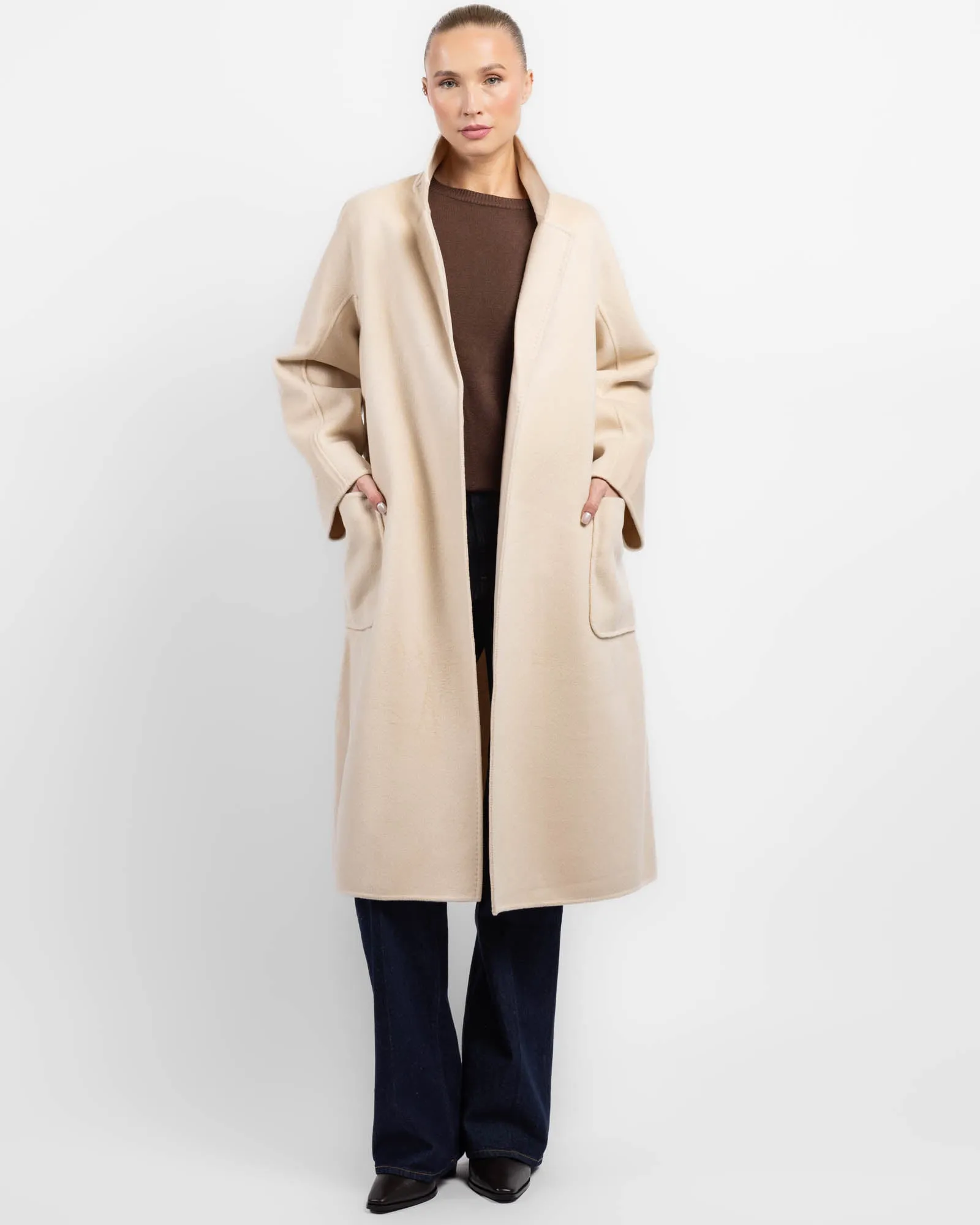 Coat sold by TNT Fashion product image thumbnail 2
