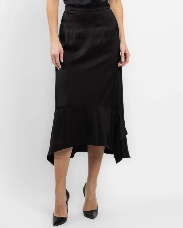 Skirt sold by TNT Fashion