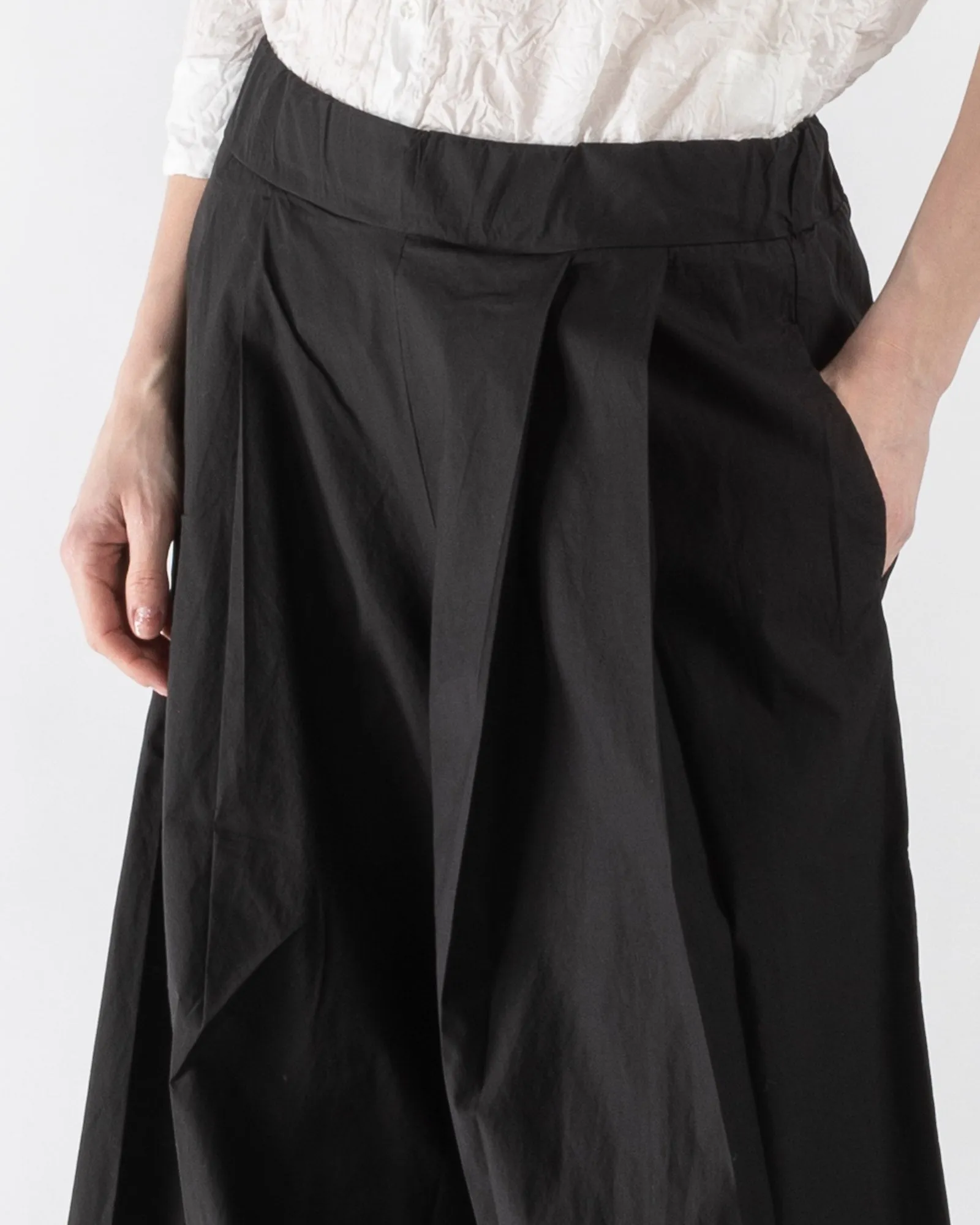 Panta Dalla Pants sold by TNT Fashion product image thumbnail 5