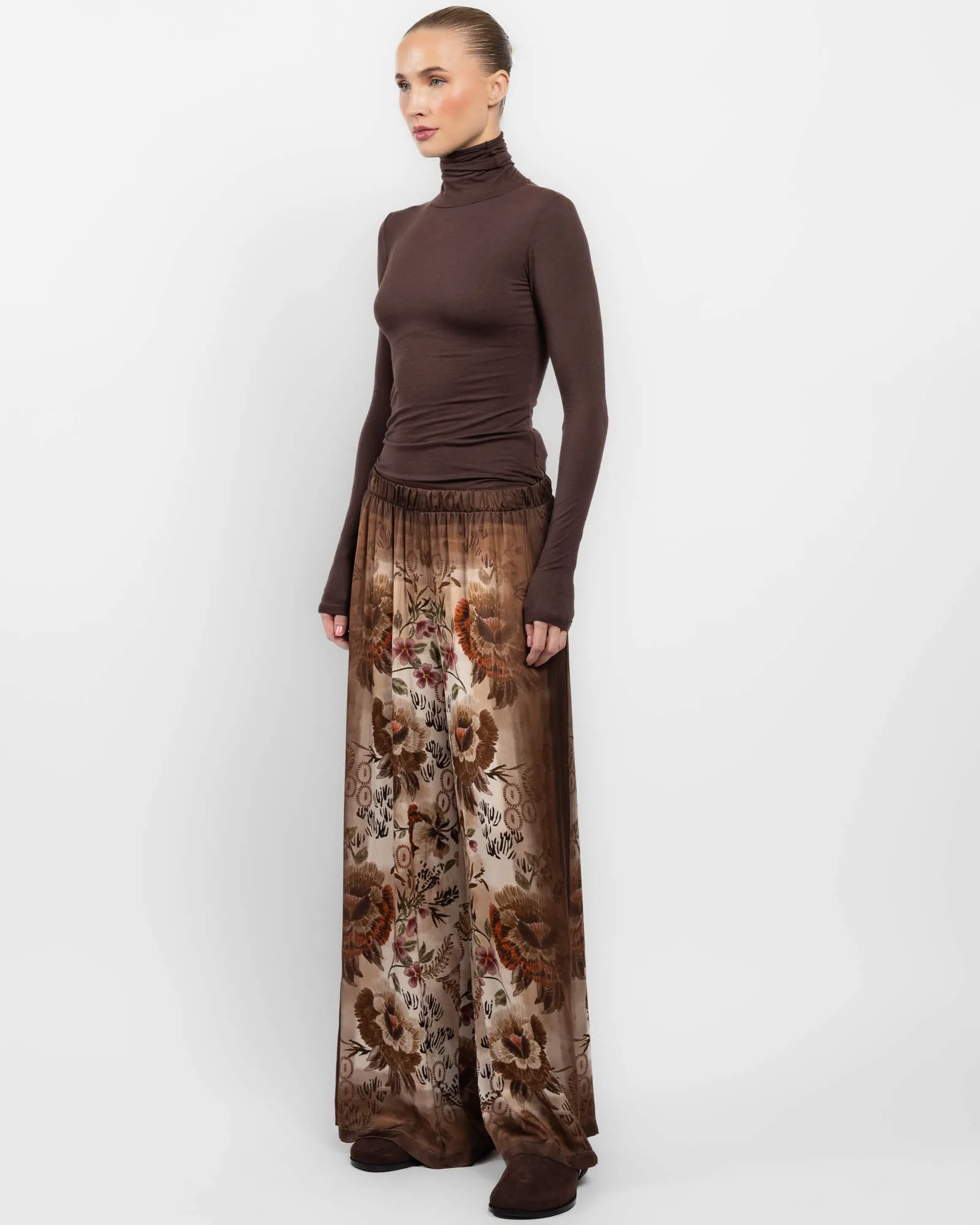 Pants sold by TNT Fashion product image thumbnail 4