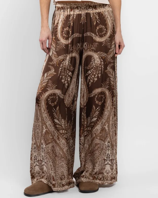 Pants sold by TNT Fashion