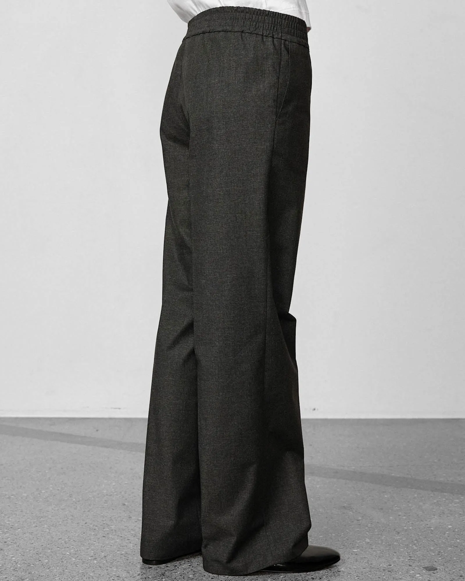 Pinky Midi Pants sold by TNT Fashion product image thumbnail 2