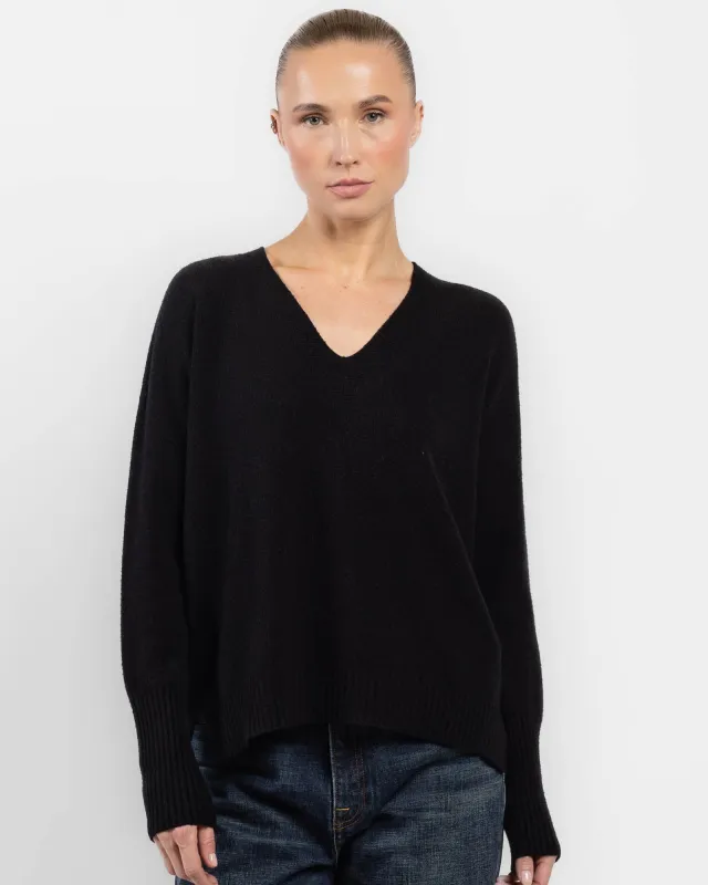 Knit Top sold by TNT Fashion