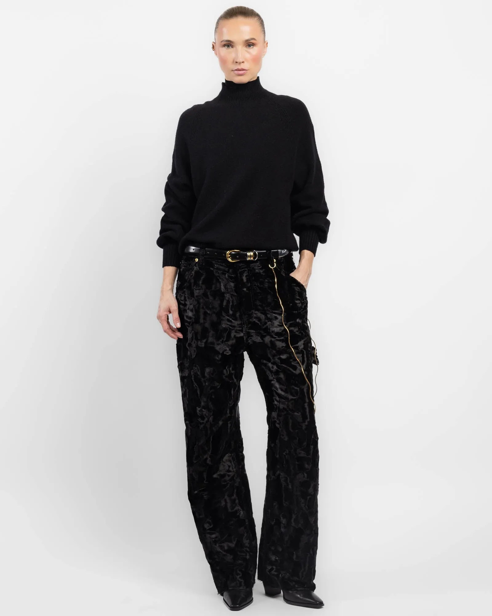 Lisa Carpenter Pants sold by TNT Fashion product image thumbnail 2