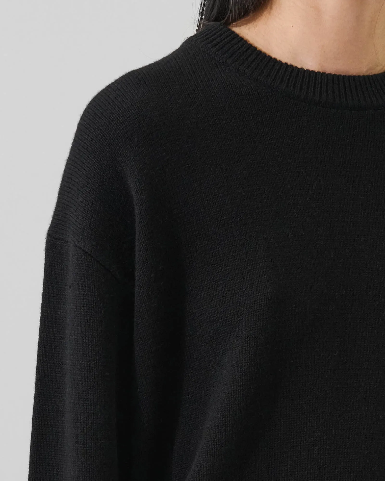 Cashmere Crewneck sold by TNT Fashion product image thumbnail 4