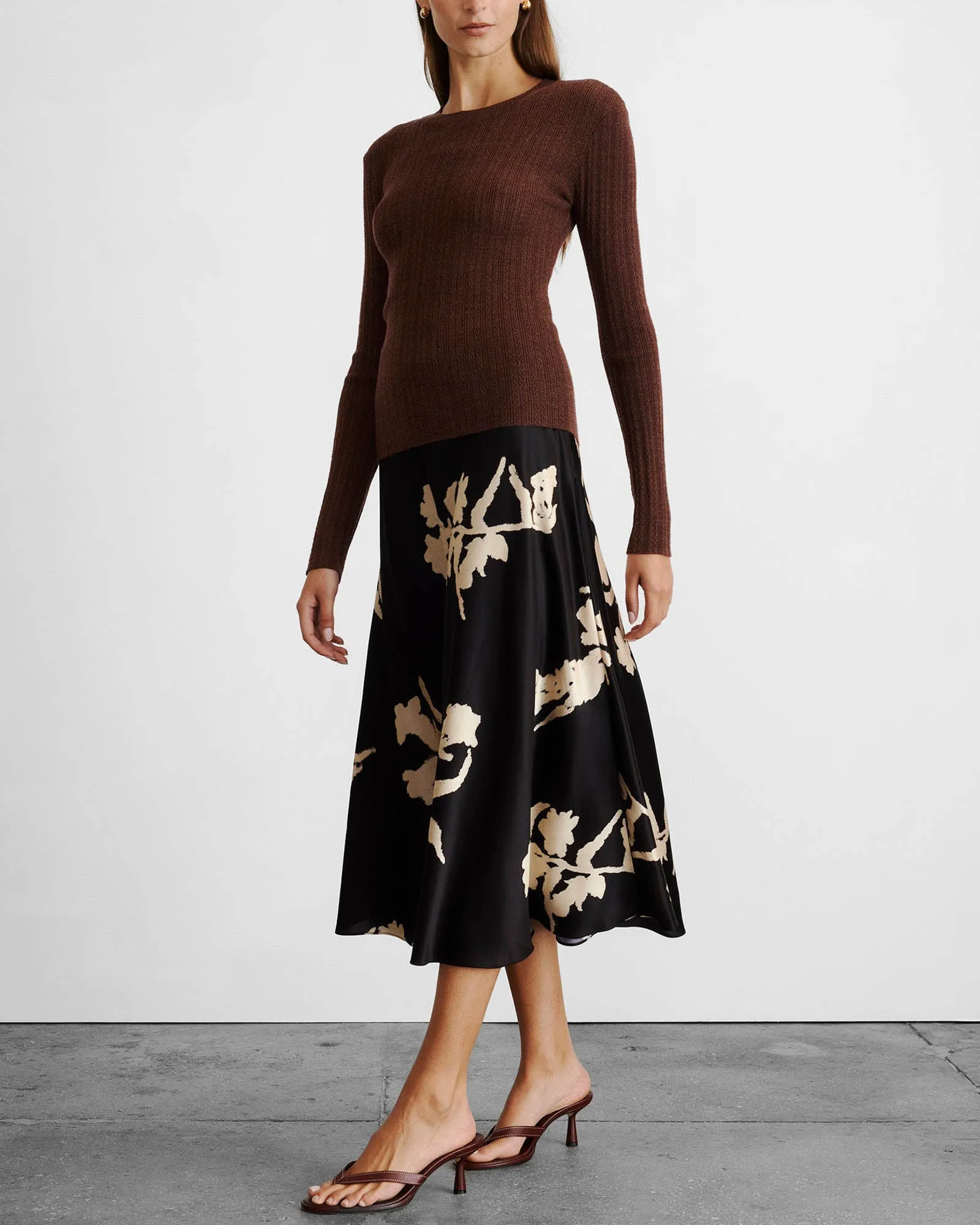 Kayden Top sold by TNT Fashion product image thumbnail 4