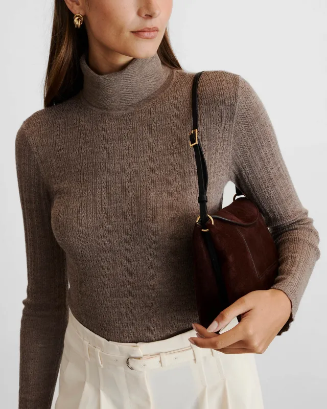 Kayden Top sold by TNT Fashion