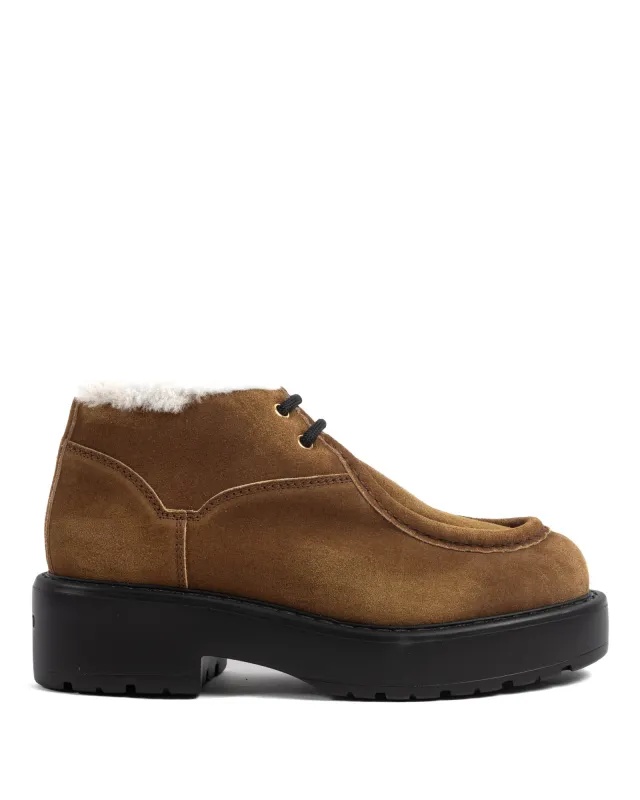 Desert Boots sold by TNT Fashion