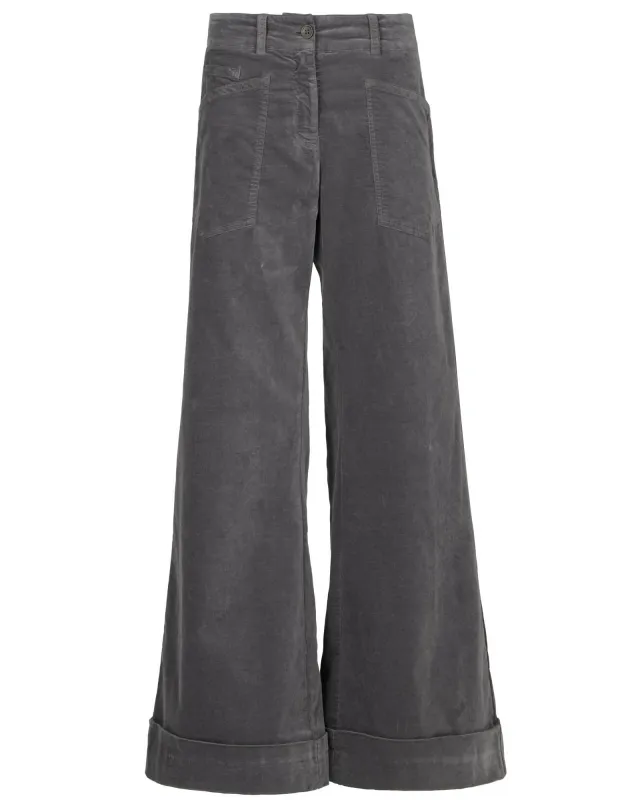 Pants sold by TNT Fashion