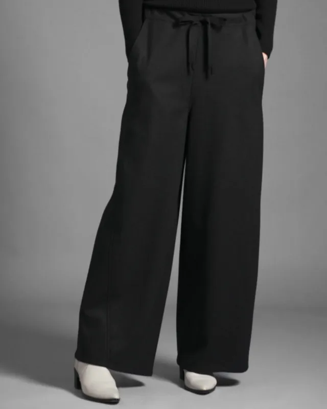 Mercy Barrel Trousers sold by TNT Fashion
