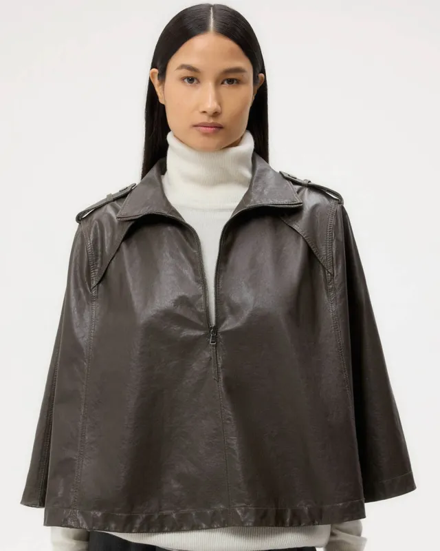 Topper sold by TNT Fashion