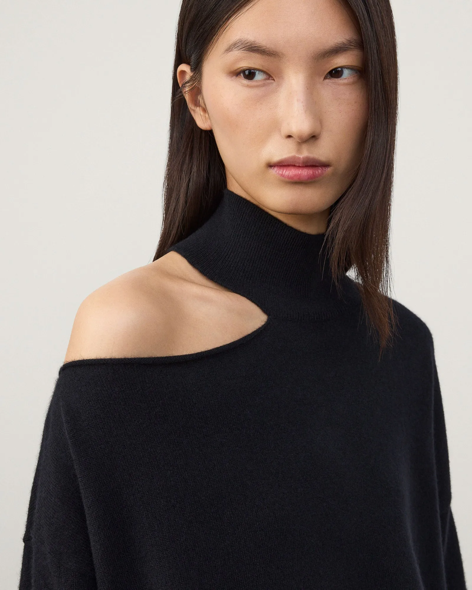 Alvia Sweater sold by TNT Fashion product image thumbnail 4