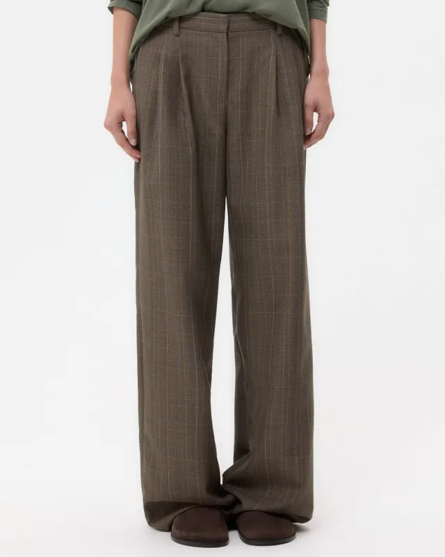 Sulli Pants sold by TNT Fashion