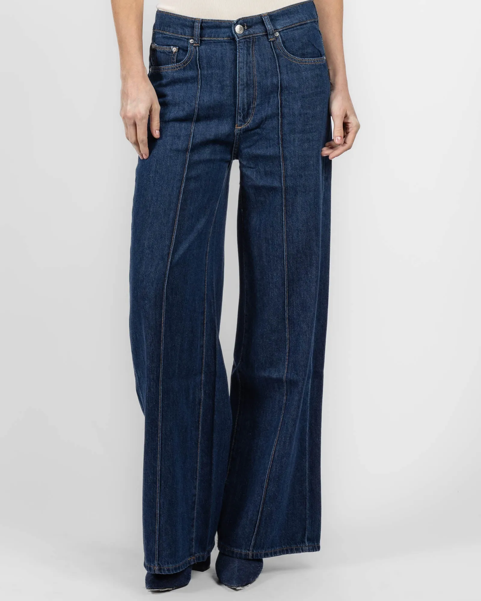Hepburn Wide Jeans sold by TNT Fashion