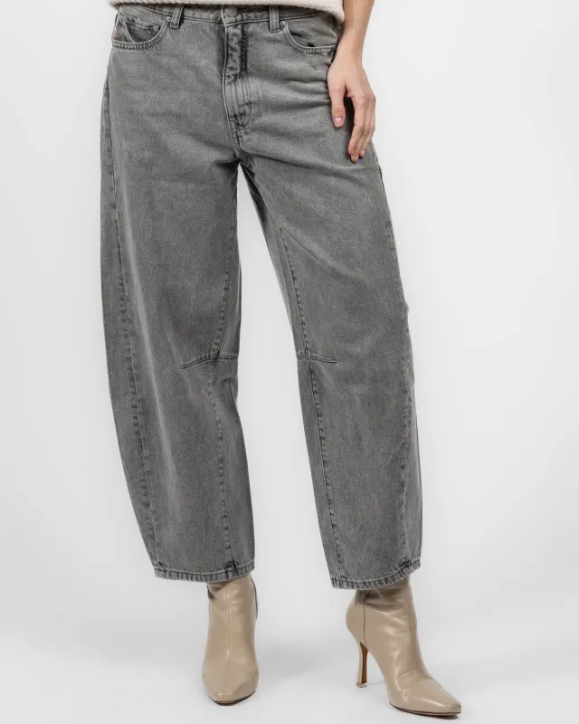 Miro Barrel Jeans made by DL1961