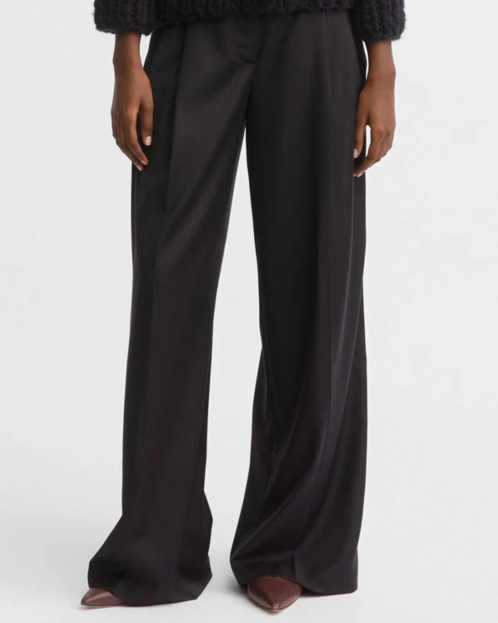 Lupina Pants sold by TNT Fashion