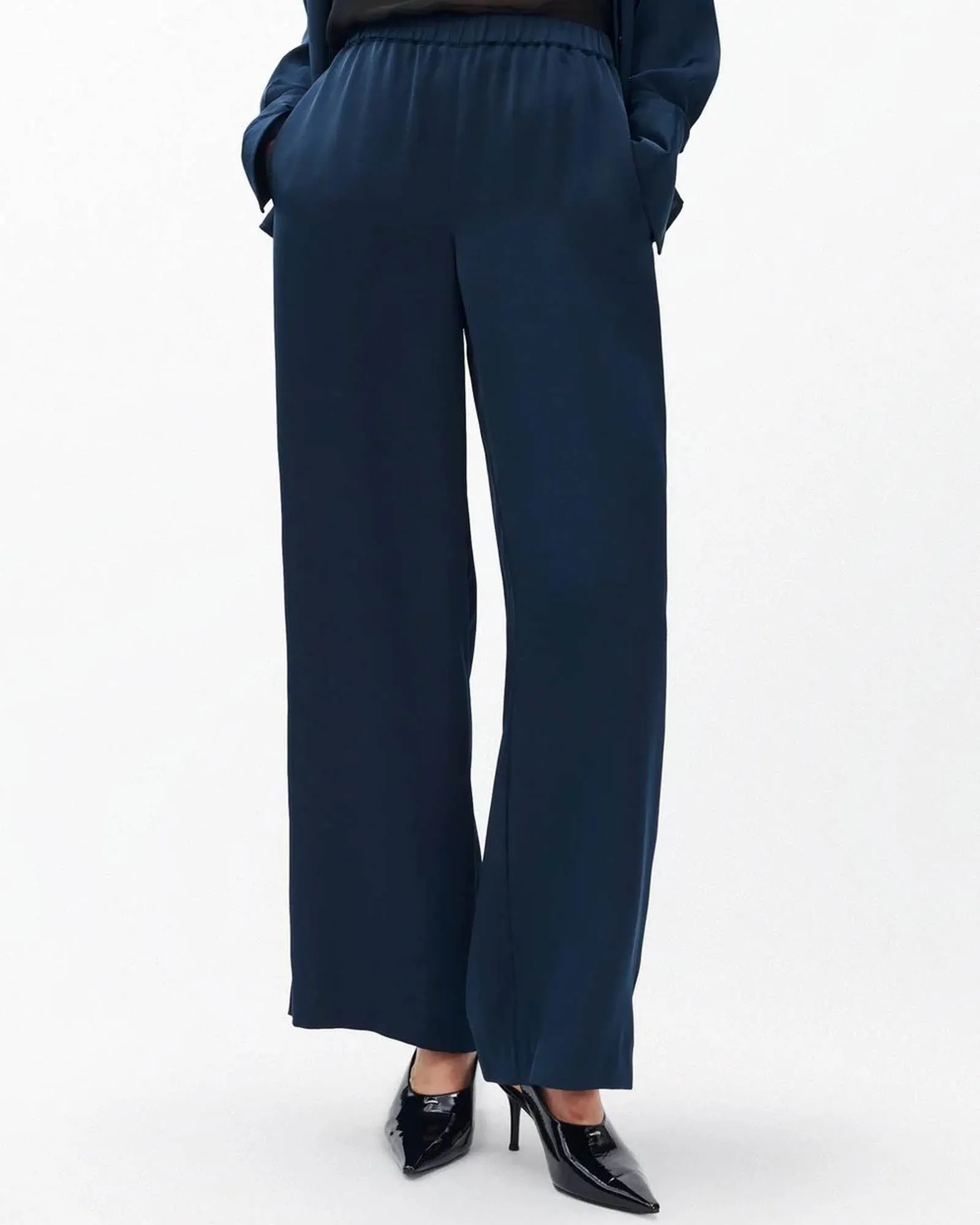 Olivia Stripe Pants sold by TNT Fashion