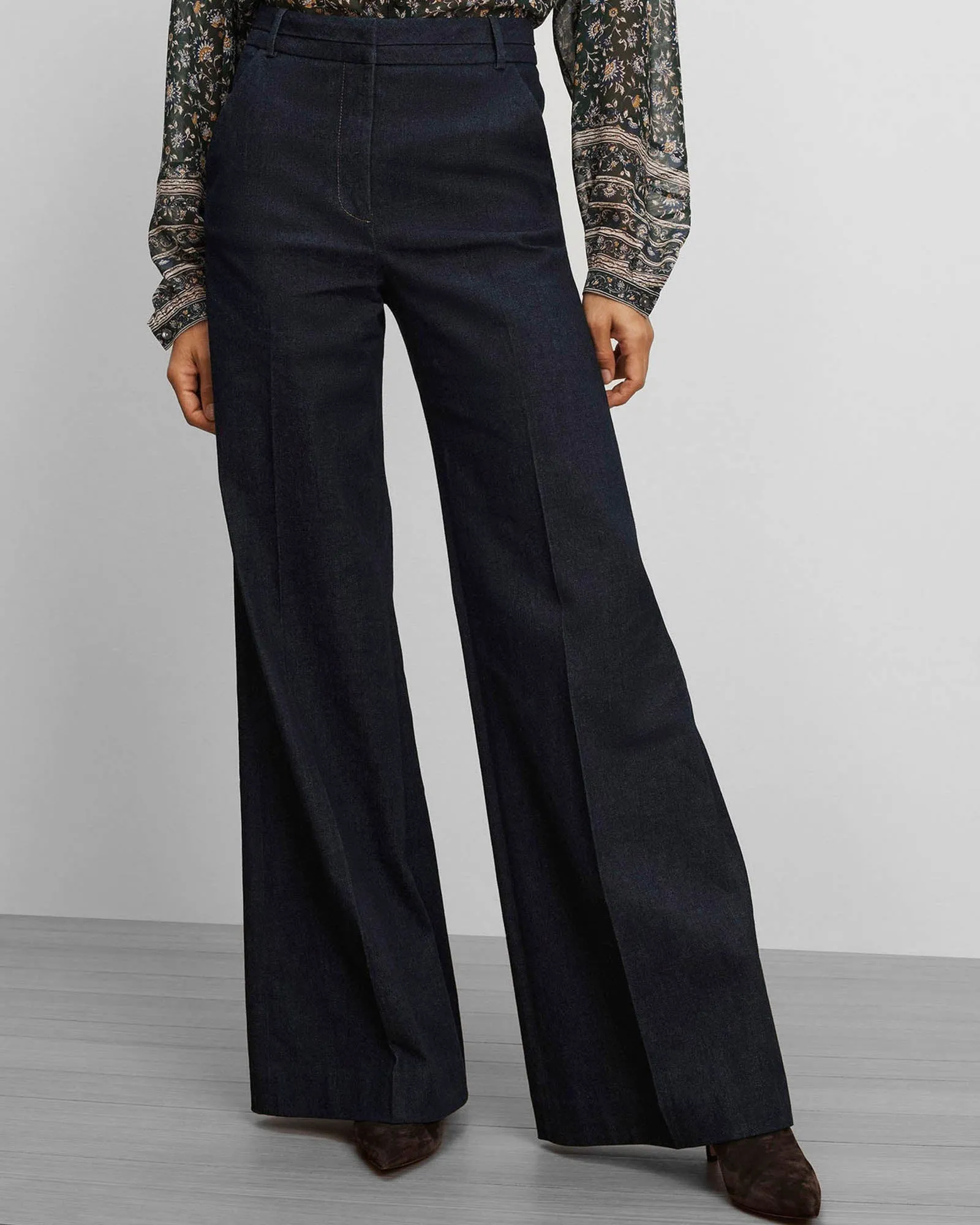 Crue Pants sold by TNT Fashion