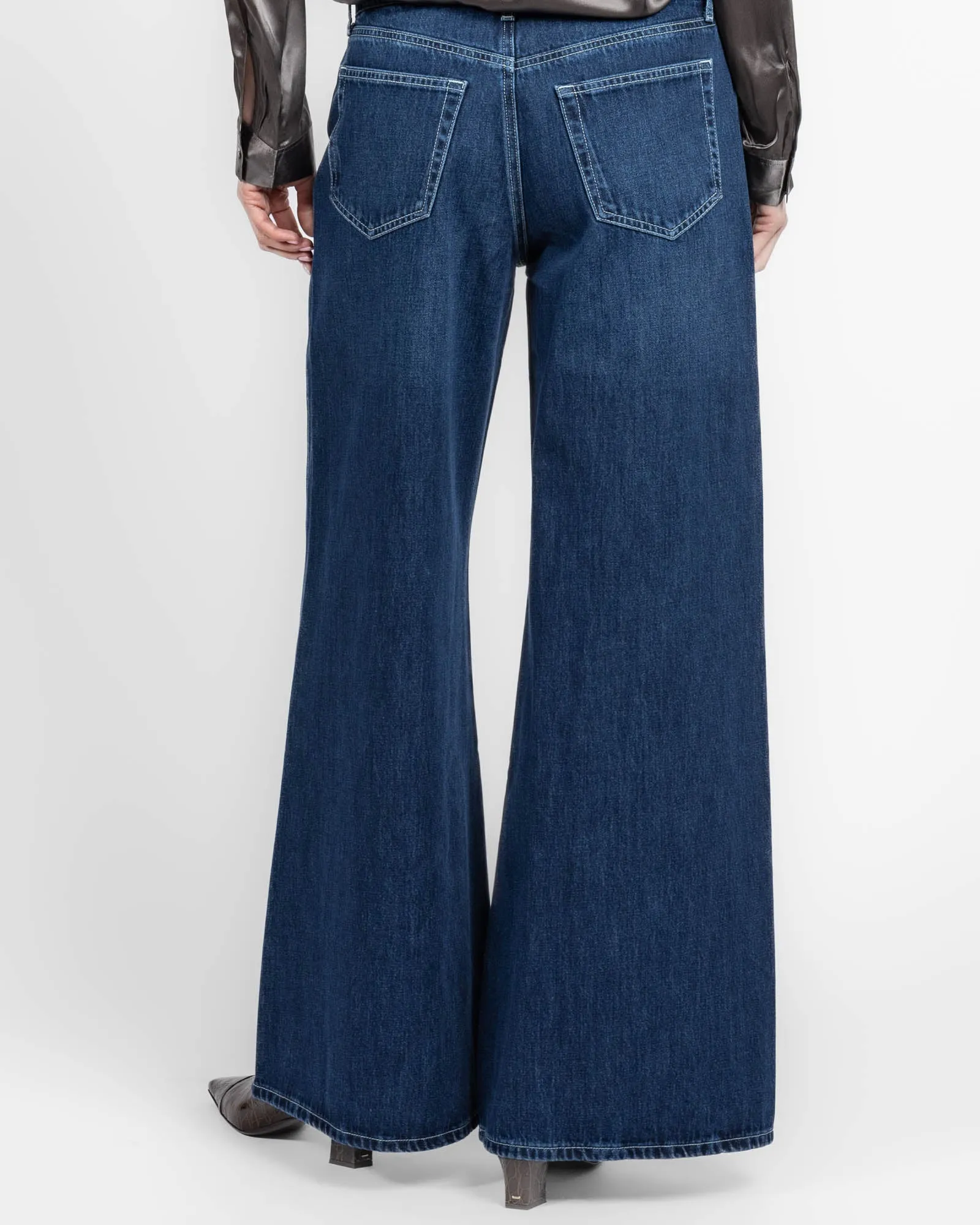 Beau High Rise T-Seam Jeans sold by TNT Fashion product image thumbnail 3